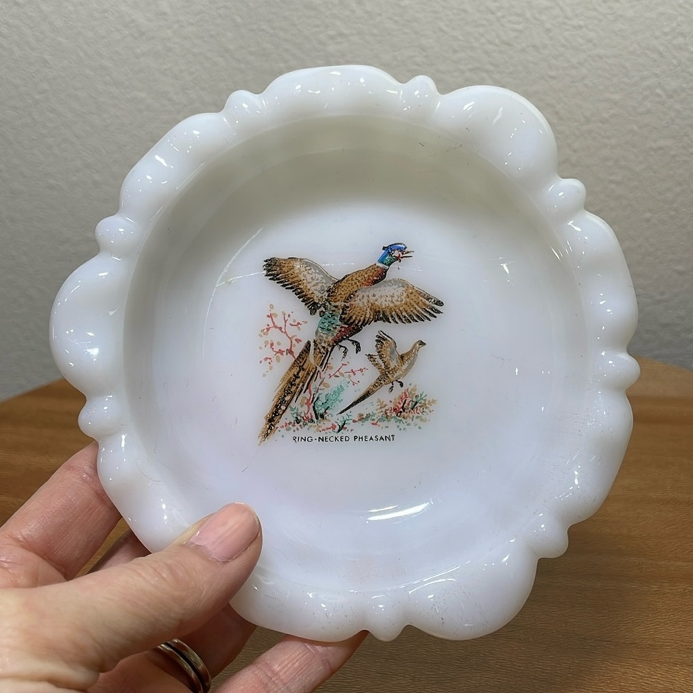 Ring-Necked Pheasant Milk Glass Trinket Dish Ashtray Fire King Game Bird Vintage